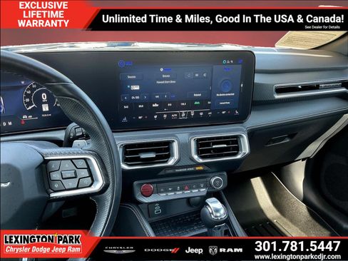 Used 2024 Ford Mustang GT Premium RWD image 9