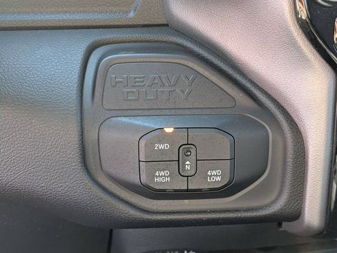 Certified 2026 RAM 2500 Big Horn AWD/4WD image 22