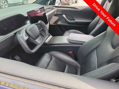 Used 2022 Tesla Model X Plaid AWD/4WD image 3