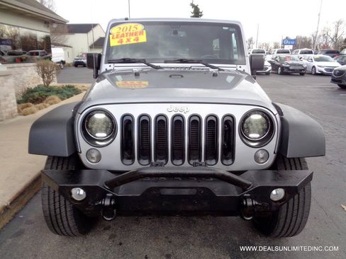 Used 2015 Jeep Wrangler Unlimited Sport w/ Quick Order Package 24S AWD/4WD image 17