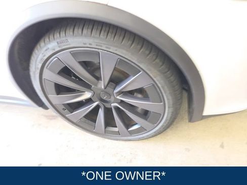 Used 2022 Tesla Model X Plaid AWD/4WD image 3