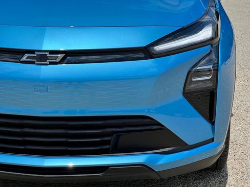 New 2027 Chevrolet Bolt LT w/ Comfort Package FWD image 12