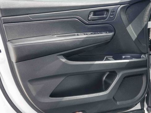 Used 2025 Honda Odyssey Sport-L image 19