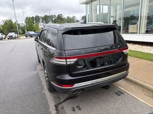Used 2026 Lincoln Aviator Reserve AWD/4WD image 12