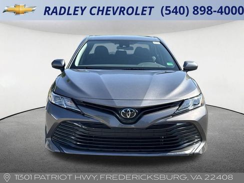 Used 2019 Toyota Camry LE image 16