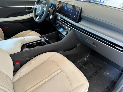 Used 2025 Hyundai Sonata SEL FWD image 14