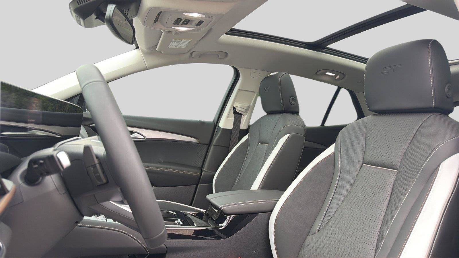 New 2026 Buick Envision Sport Touring AWD/4WD image 17