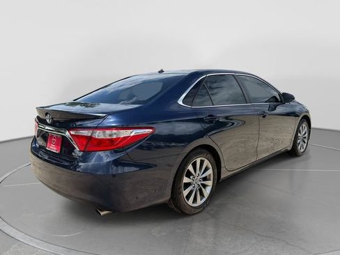 Used 2015 Toyota Camry XLE FWD image 4