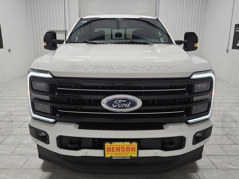 New 2025 Ford F350 Platinum w/ FX4 Off-Road Package image 31