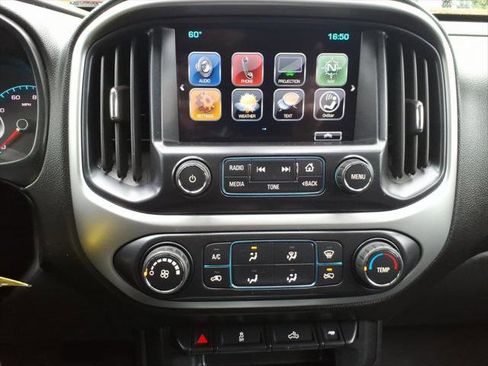 Used 2016 Chevrolet Colorado LT AWD/4WD image 16