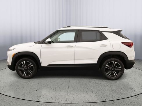 New 2026 Chevrolet TrailBlazer LT w/ Convenience Package AWD/4WD image 4
