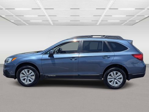 Used 2017 Subaru Outback 2.5i Premium AWD/4WD image 31