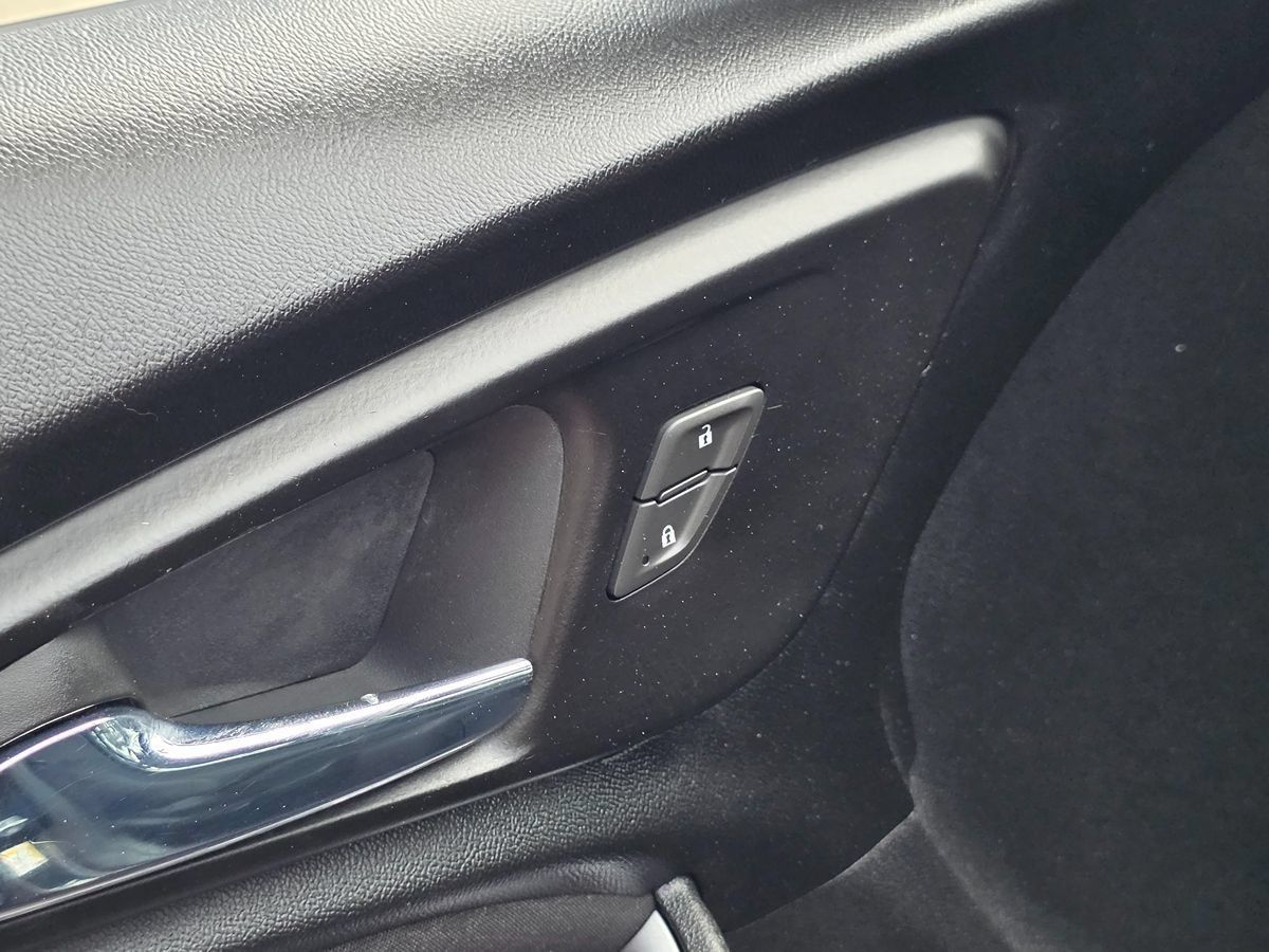 Used 2018 Chevrolet Malibu LS FWD image 29
