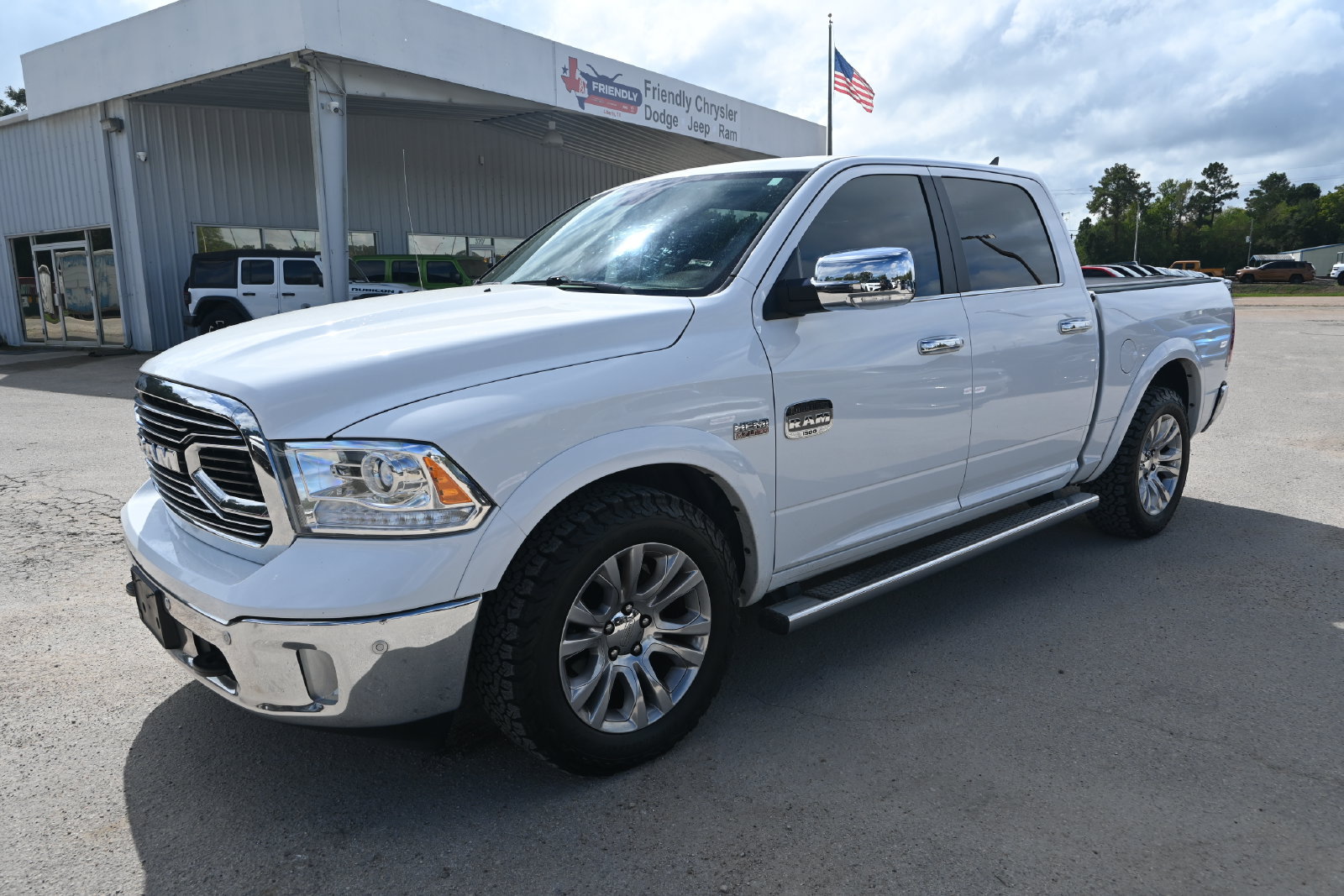 Used 2017 RAM 1500 Laramie Longhorn RWD image 6