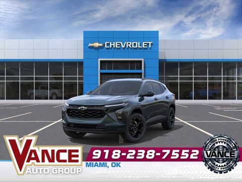 New 2026 Chevrolet Trax LT w/ Driver Confidence Package FWD image 8