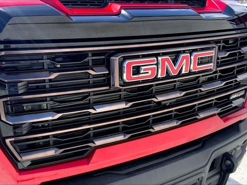 Used 2024 GMC Sierra 2500 AT4X w/ AT4X AEV Edition AWD/4WD image 33