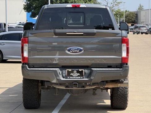 Used 2019 Ford F250 Lariat w/ Lariat Ultimate Package AWD/4WD image 5