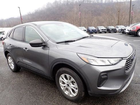 Used 2024 Ford Escape Active w/ Tech Pack #1 image 3