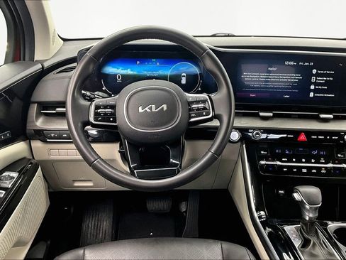 Used 2024 Kia Carnival SX image 5