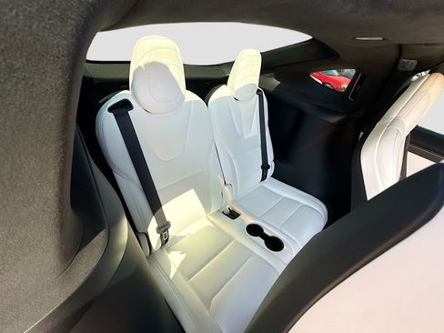 Used 2020 Tesla Model X Performance AWD/4WD image 17