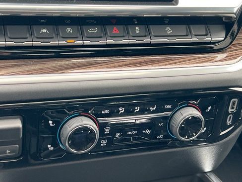 New 2026 Chevrolet Silverado 1500 LT Trail Boss w/ Convenience Package II AWD/4WD image 17