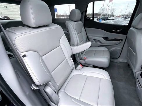 Used 2022 GMC Acadia SLT image 27