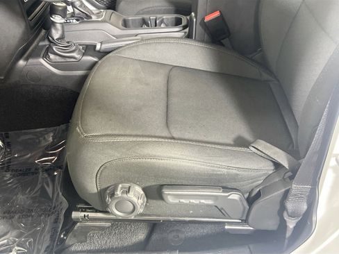 Used 2023 Jeep Wrangler Sport S image 18