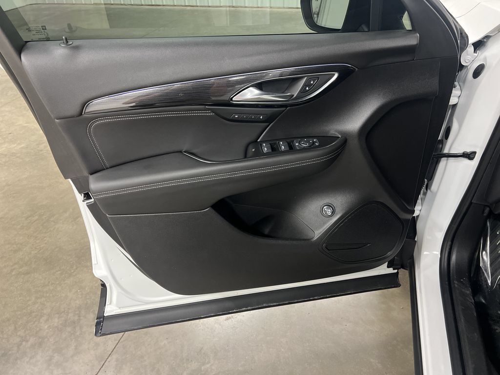 Certified 2023 Buick Envision Essence w/ Sport Touring Package AWD/4WD image 16