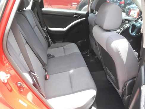 Used 2003 Toyota Matrix XR FWD image 20
