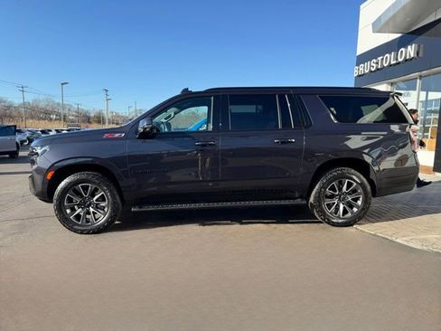 Used 2024 Chevrolet Suburban Z71 w/ Luxury Package image 7