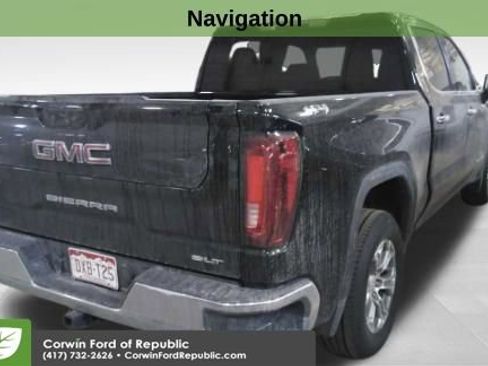 Used 2025 GMC Sierra 1500 SLT image 4