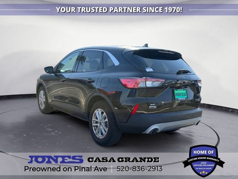 Used 2021 Ford Escape SE FWD image 4