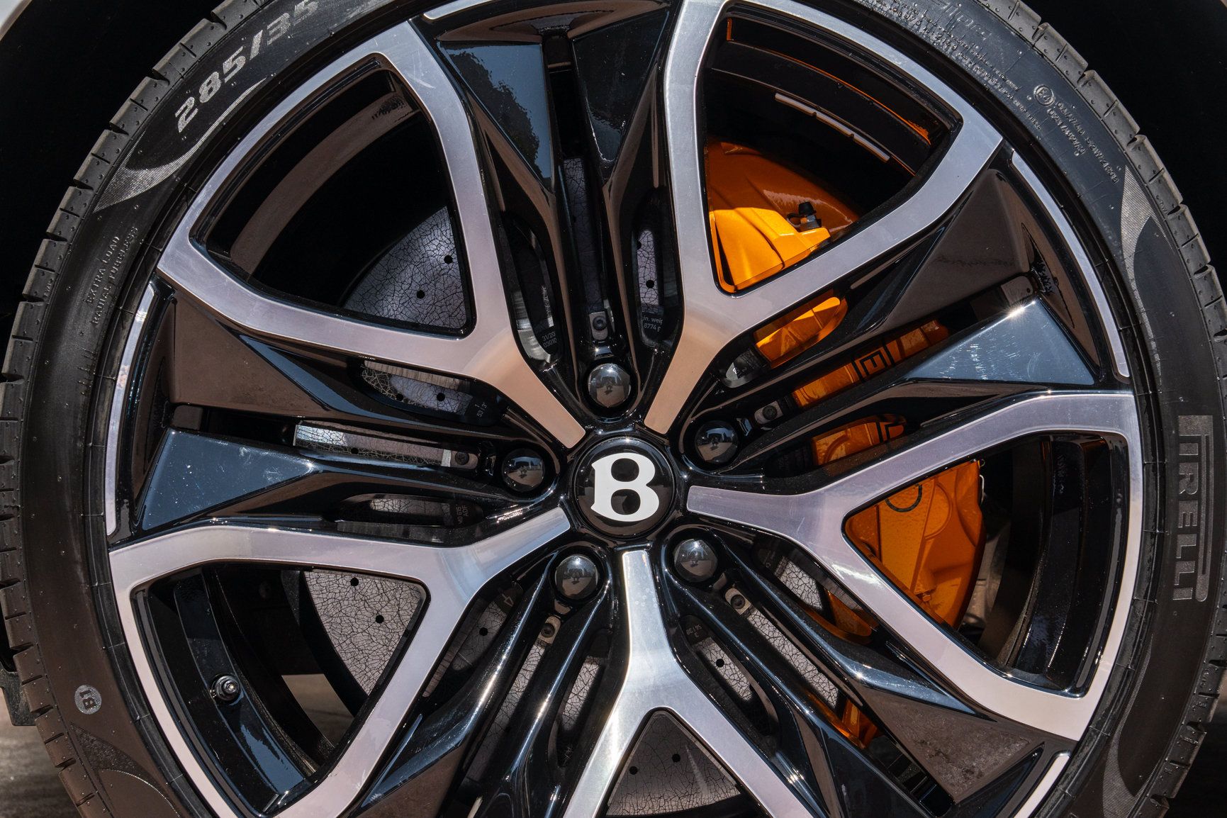 Used 2026 Bentley Bentayga Speed AWD/4WD image 15