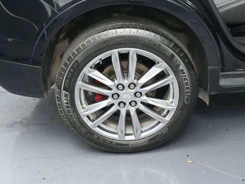 Used 2022 Cadillac XT5 Sportv w/ LPO, Floor Liner Package image 37