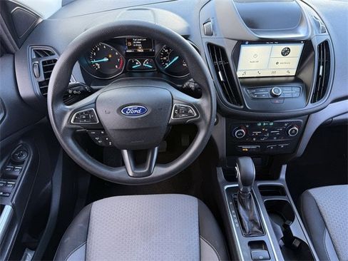 Used 2019 Ford Escape SE image 13