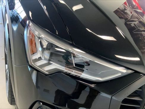 Used 2023 Audi Q3 2.0T Premium Plus w/ Premium Plus Package image 27