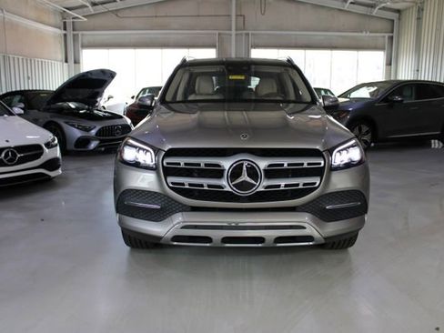 Used 2022 Mercedes-Benz GLS 450 4MATIC image 44