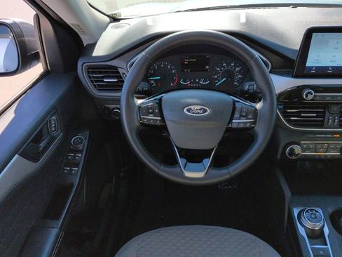 Certified 2022 Ford Escape SE w/ Convenience Package image 16