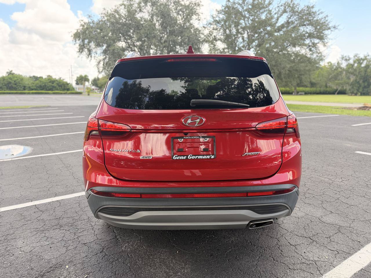 Used 2023 Hyundai Santa Fe SEL FWD image 5