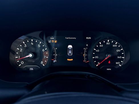 Used 2023 Jeep Compass Limited image 19