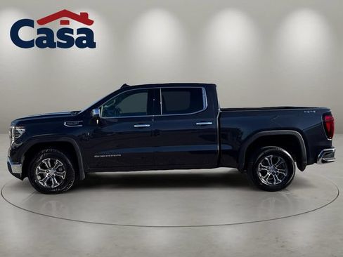 Used 2025 GMC Sierra 1500 SLT AWD/4WD image 3