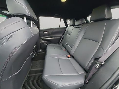 Certified 2024 Toyota Venza XLE image 12