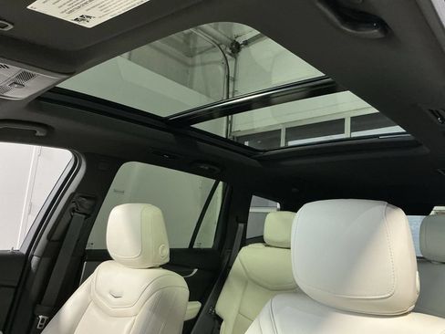 Used 2024 Cadillac XT6 Sport AWD/4WD image 27