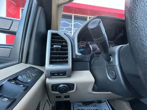 Used 2019 Ford F250 Lariat w/ Lariat Ultimate Package image 11