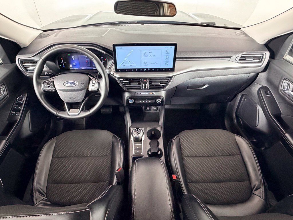 Used 2025 Ford Escape SE FWD image 24