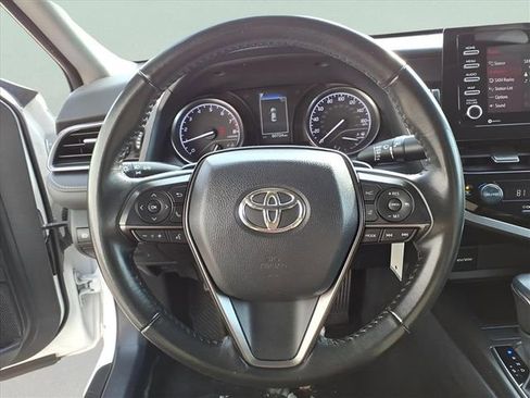 Used 2023 Toyota Camry SE image 15