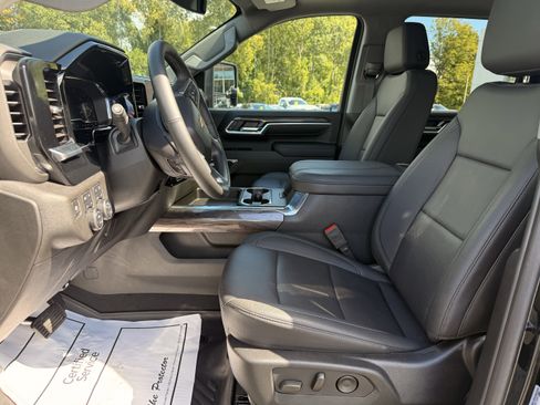 Certified 2024 Chevrolet Silverado 2500 LTZ w/ LTZ Plus Package image 12