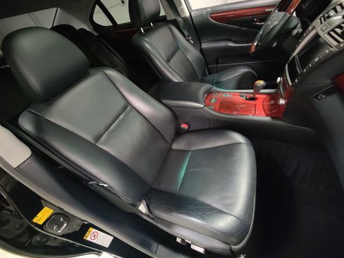 Used 2012 Lexus LS 460 AWD image 14