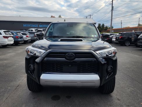 Used 2022 Toyota 4Runner TRD Off-Road Premium image 18