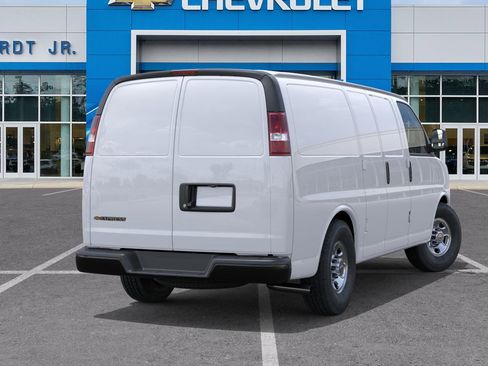 New 2025 Chevrolet Express 2500 w/ Driver Convenience Package image 6